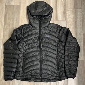 Patagonia W’s Down Sweater Hoody, Black Large